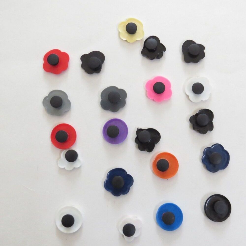 Paw Print Shoe Charms for Clogs or Sandals 21 pieces multi color NWT - Picture 2 of 3
